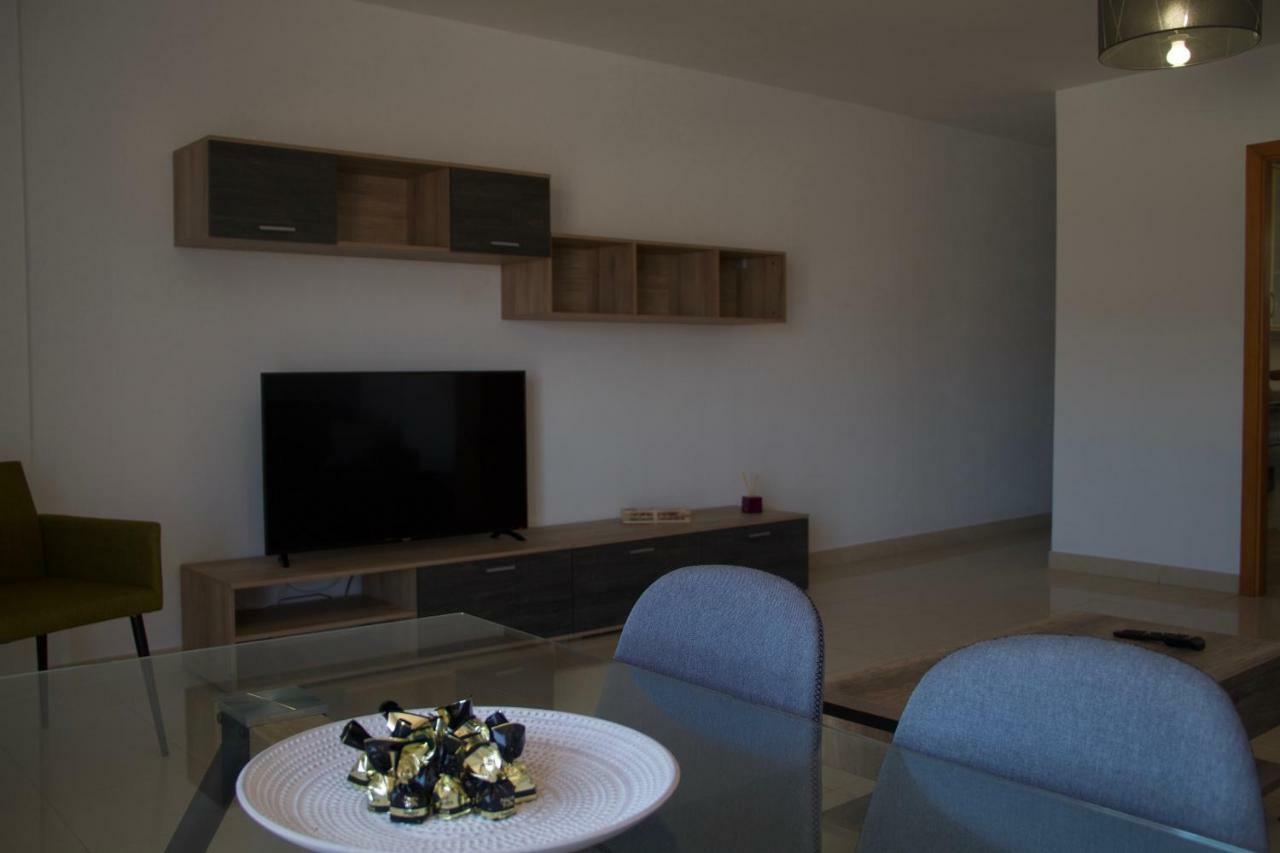 مْبيسينداريو L&P Comfort Luxury House المظهر الخارجي الصورة