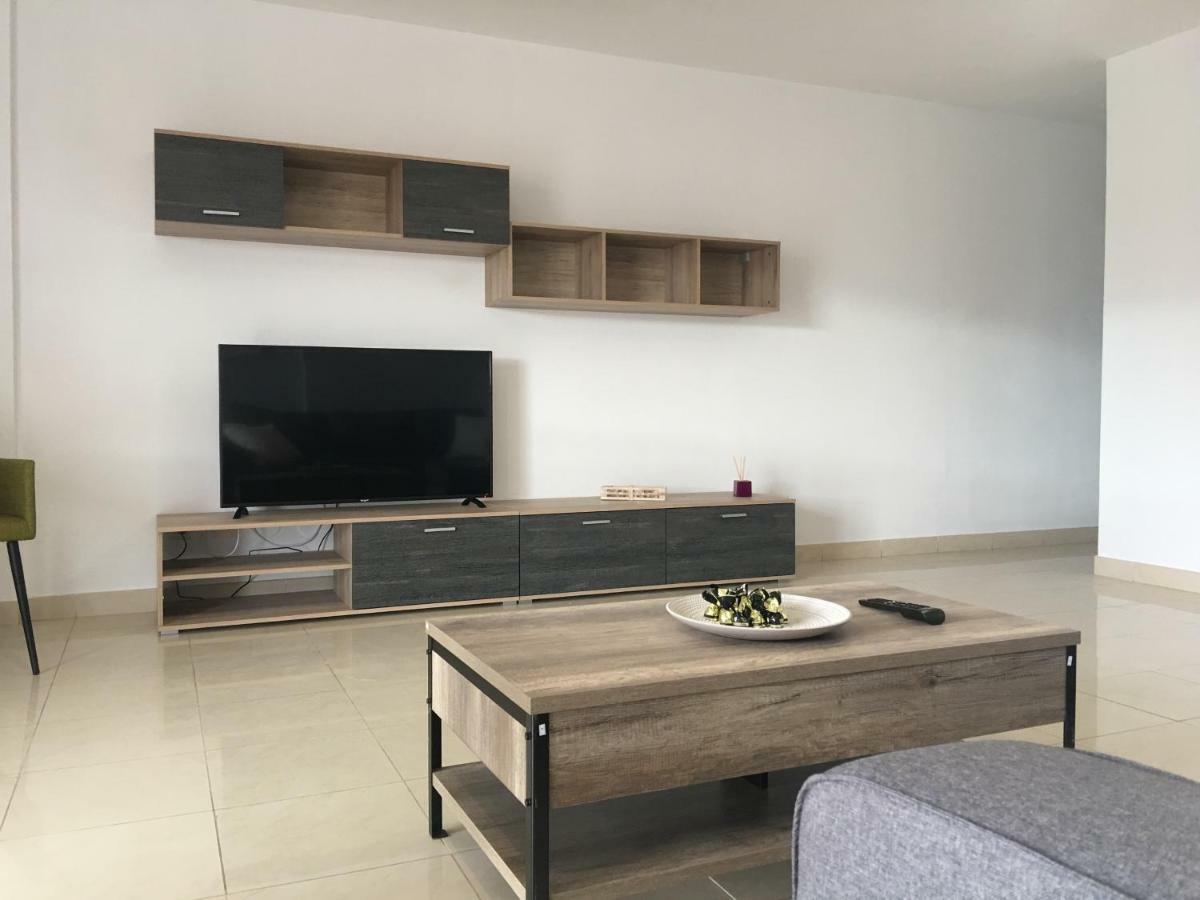 مْبيسينداريو L&P Comfort Luxury House المظهر الخارجي الصورة